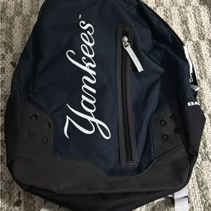 NWOT New York Yankee Oakley Backpack